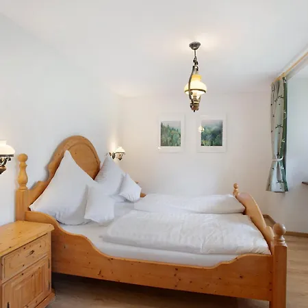 Altes Zollhuesli Holiday home *