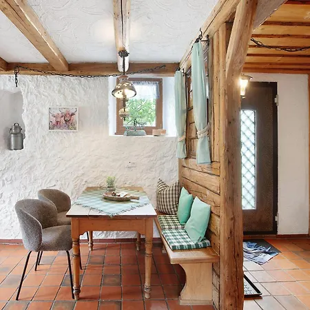 Altes Zollhuesli Nyaraló *