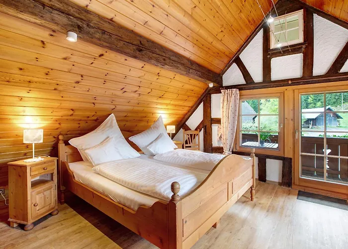 Altes Zollhuesli Semesterbostad